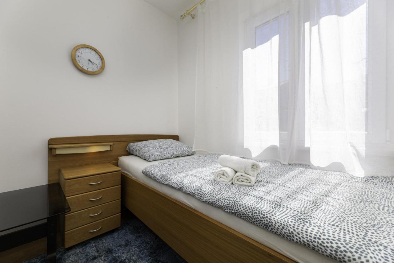 Apartmani Jasarevic Šilo Buitenkant foto