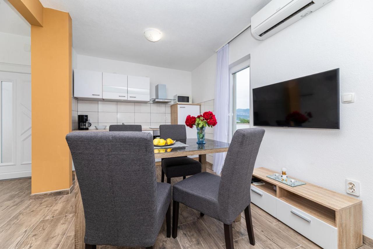 Apartmani Jasarevic Šilo Buitenkant foto