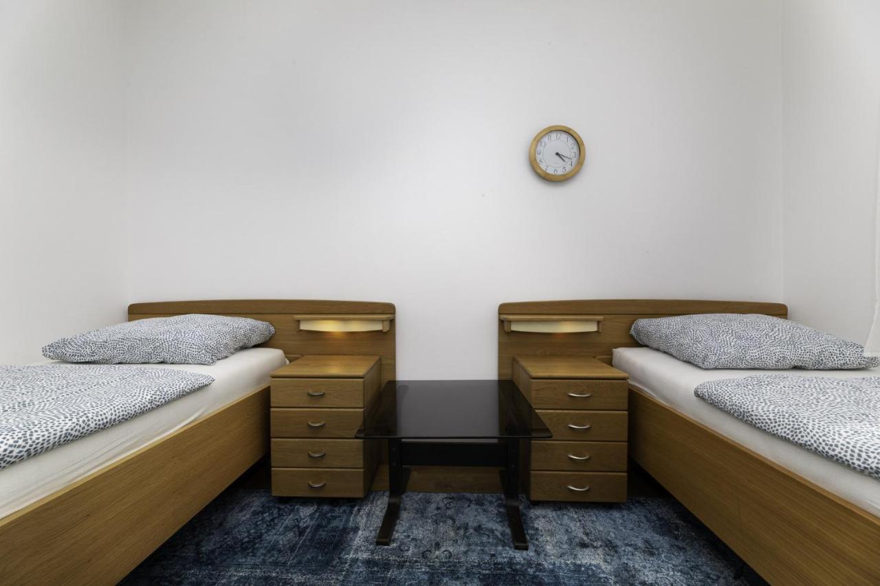 Apartmani Jasarevic Šilo Buitenkant foto