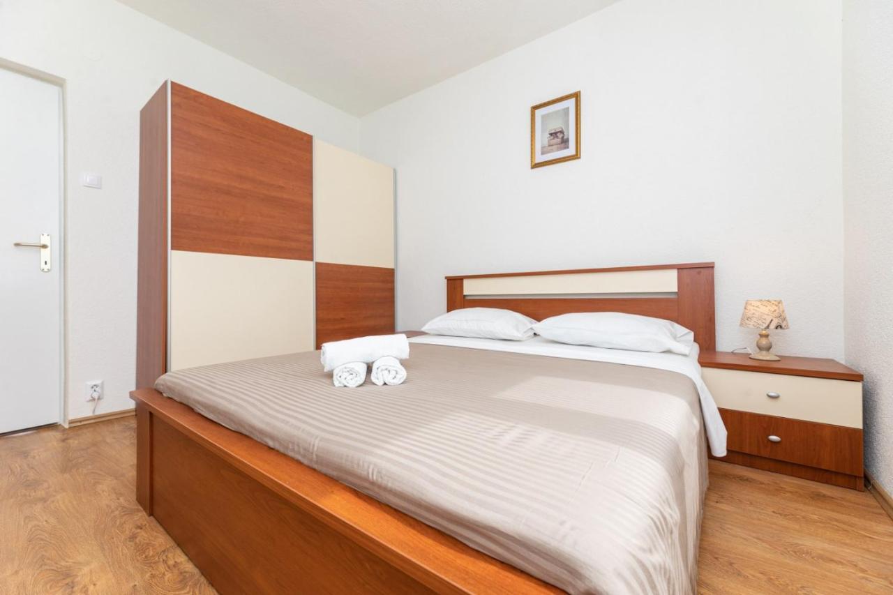 Apartmani Jasarevic Šilo Buitenkant foto